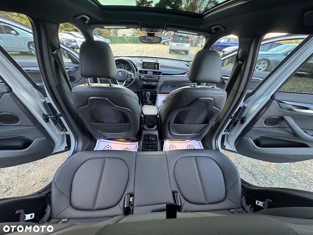 BMW X1 xDrive25i xLine - 35