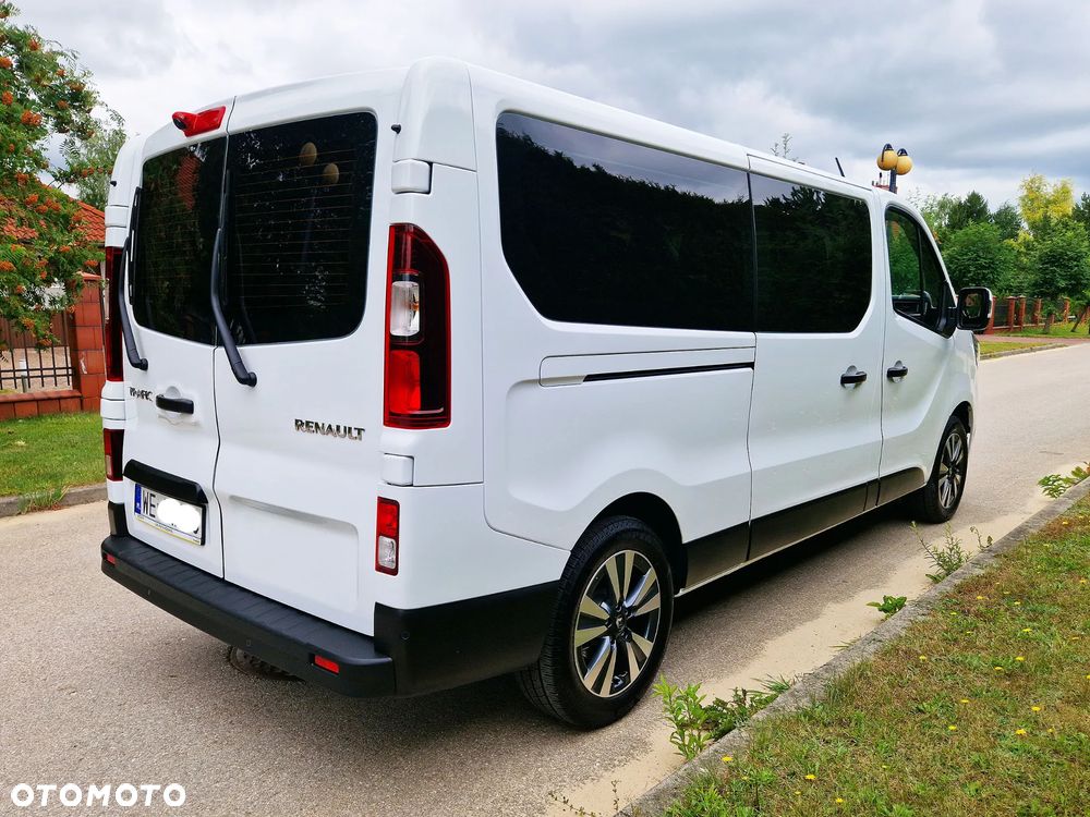 Renault Trafic 2.0 dCi - 7