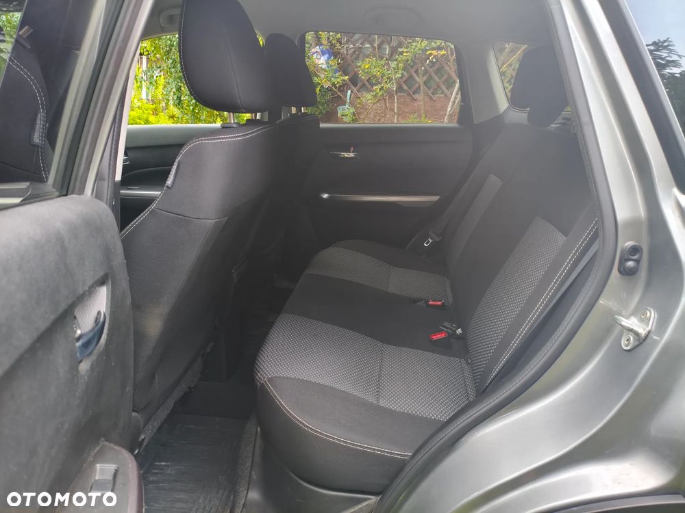 Suzuki Vitara 1.4 Boosterjet Premium 2WD - 11