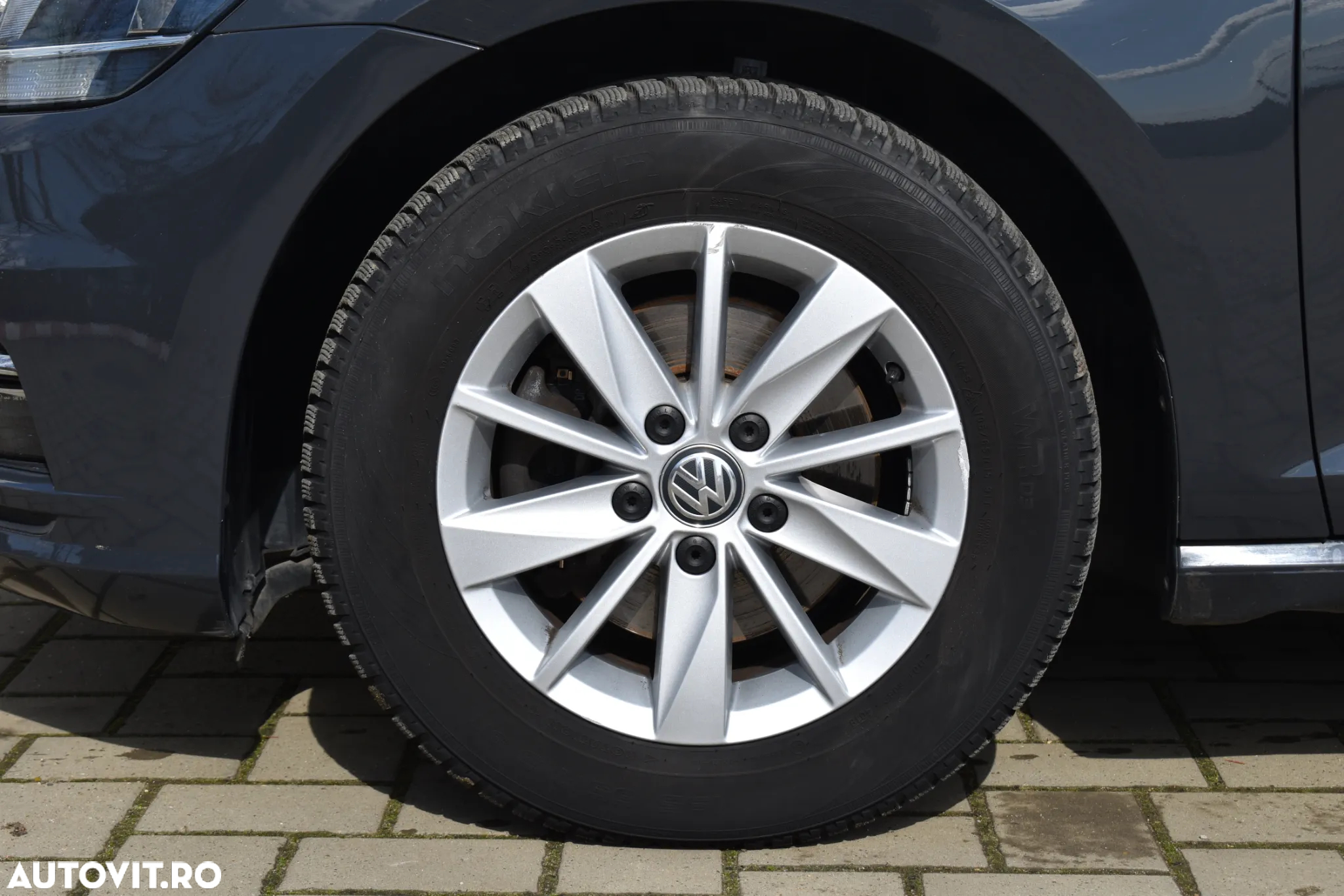 Volkswagen Golf 1.6 TDI Comfortline - 15