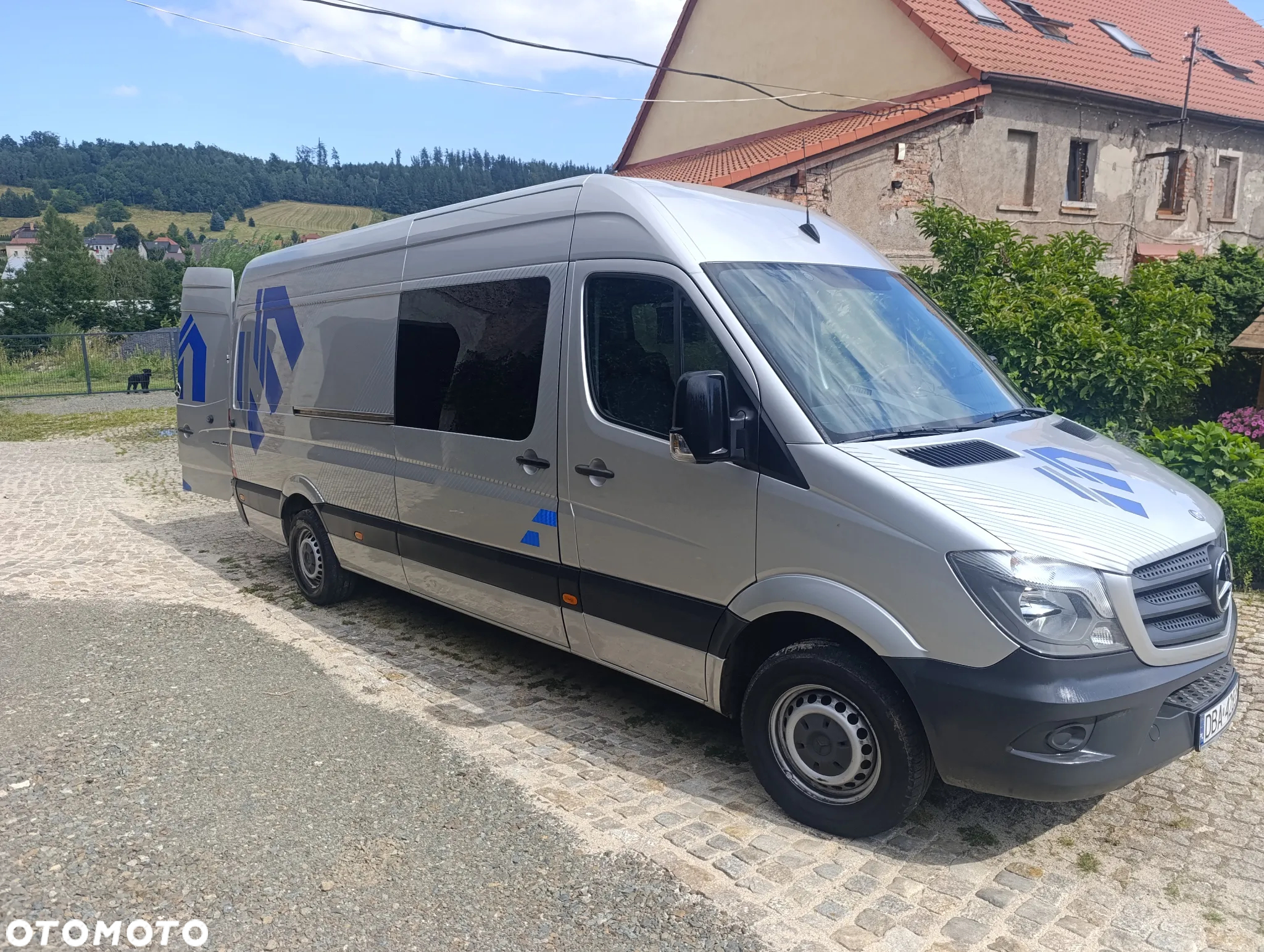 Mercedes-Benz Sprinter - 9