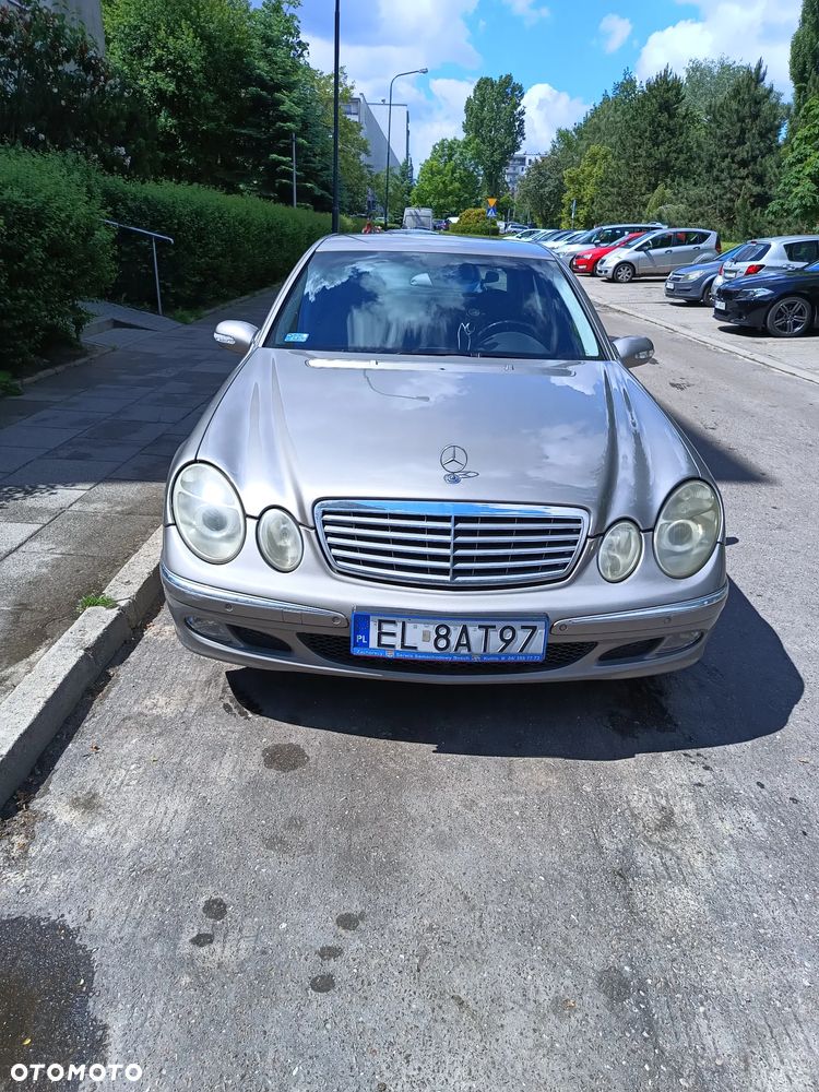 Mercedes-Benz Klasa E 200 CDI Elegance DPF - 1