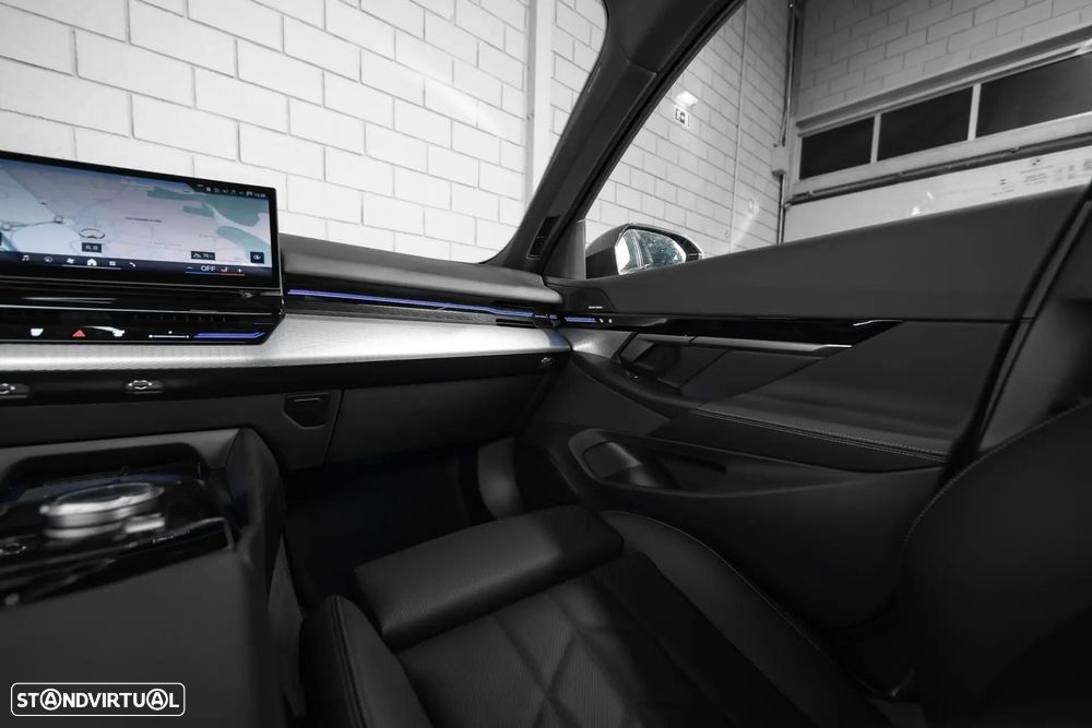 BMW 530 e Pack Desportivo M Pro - 44