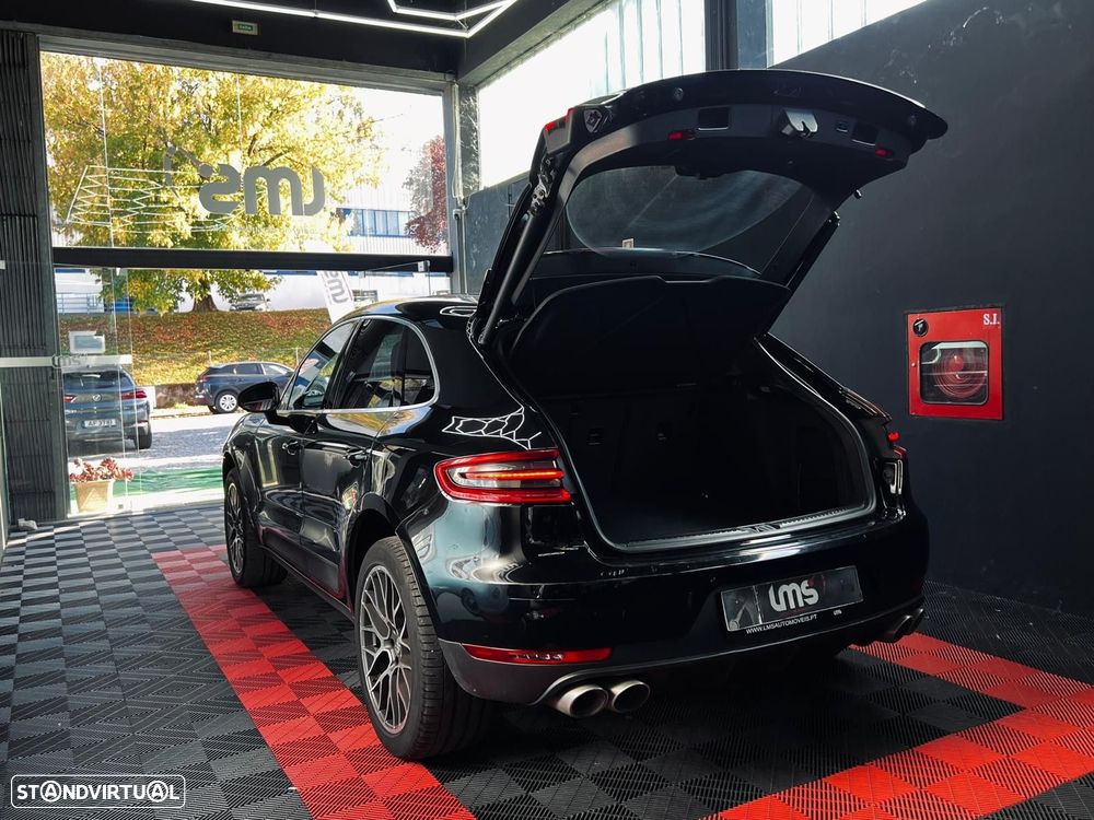 Porsche Macan S - 46