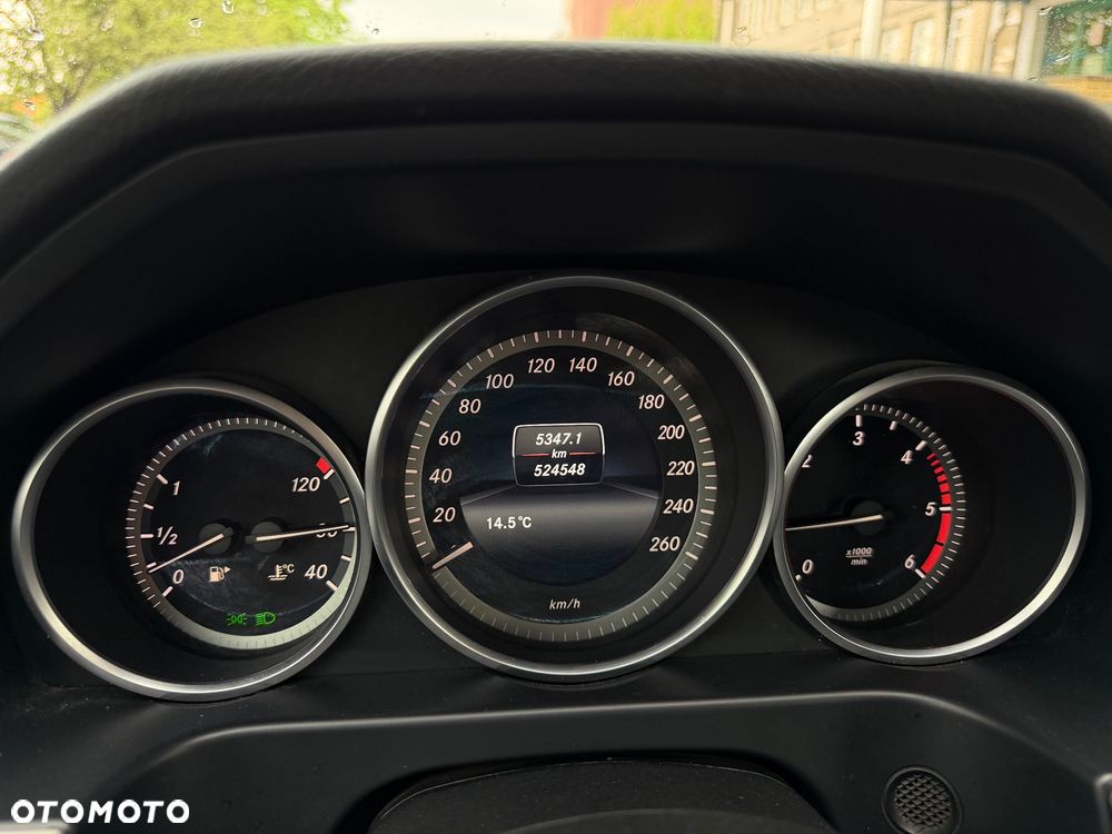 Mercedes-Benz Klasa E 200 BlueTEC - 15