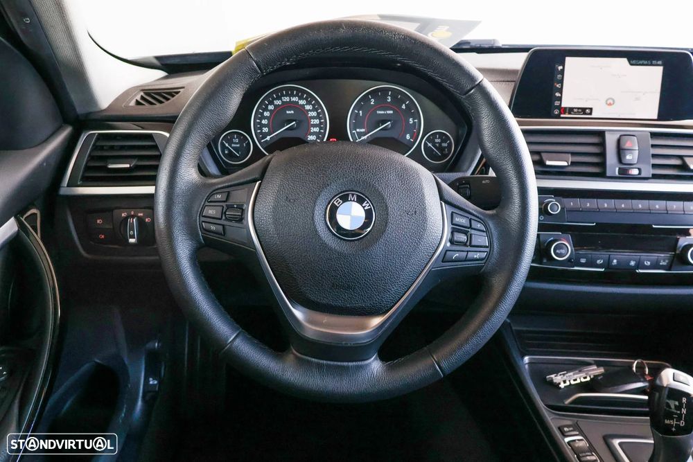 BMW 318 d Line Sport Auto - 13
