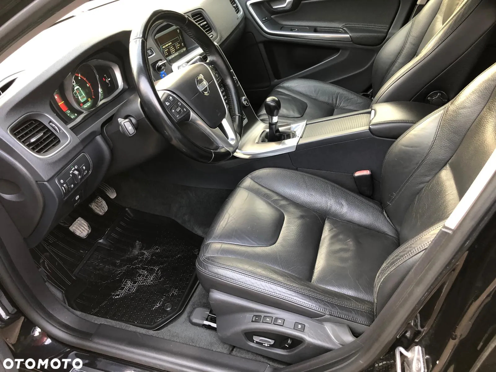 Volvo V60 D4 - 8