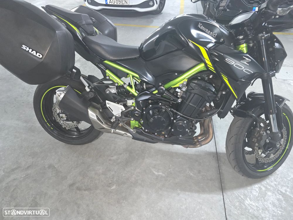 Kawasaki Z 900 - 6