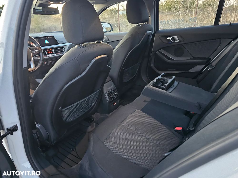 BMW Seria 1 120i AT - 20
