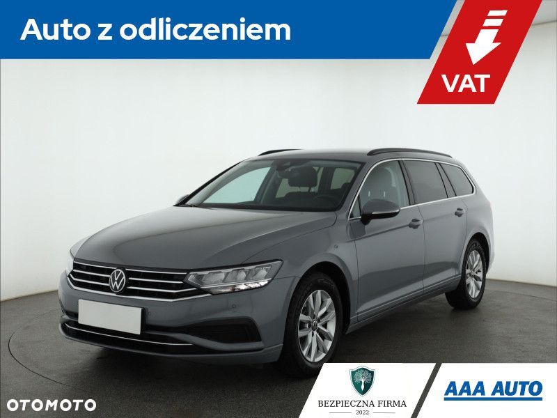 Volkswagen Passat Variant - 2