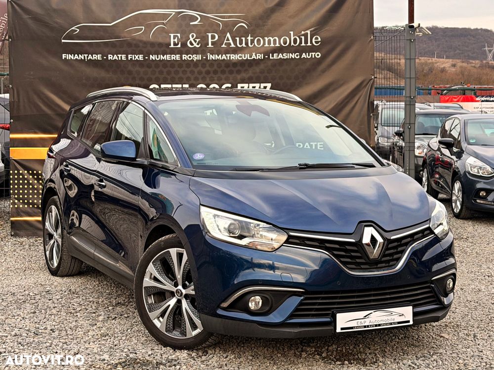 Renault Grand Scenic - 10