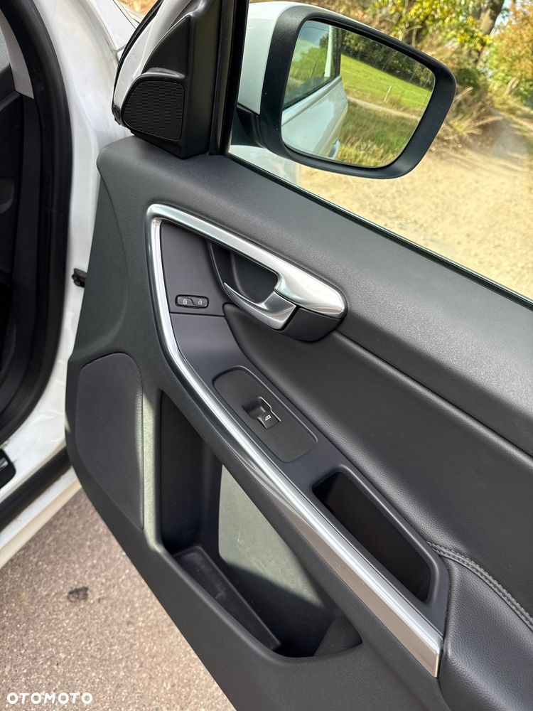 Volvo XC 60 - 15