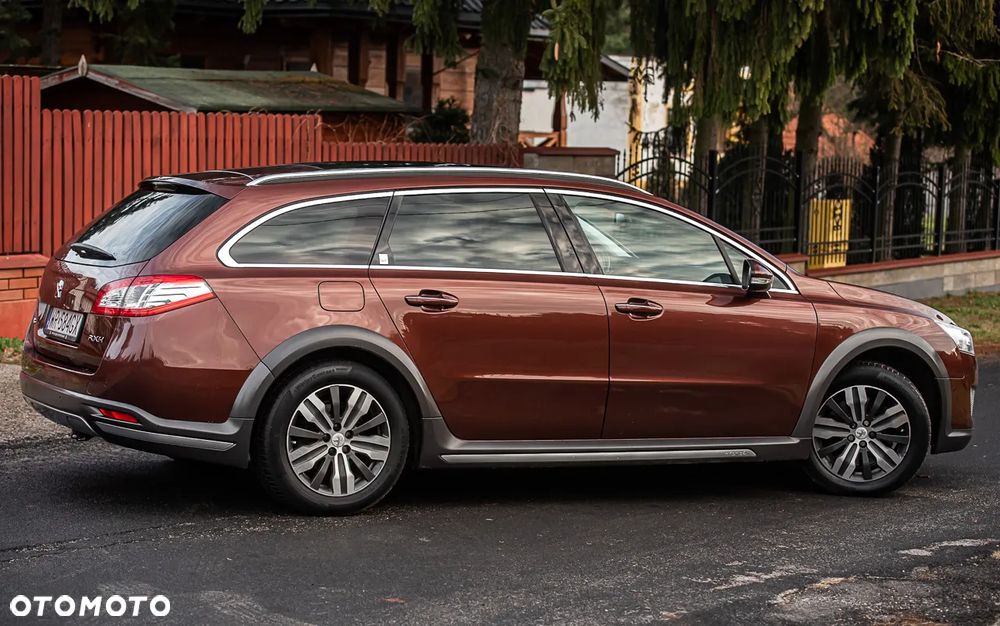 Peugeot 508 RXH Hybrid4 - 18