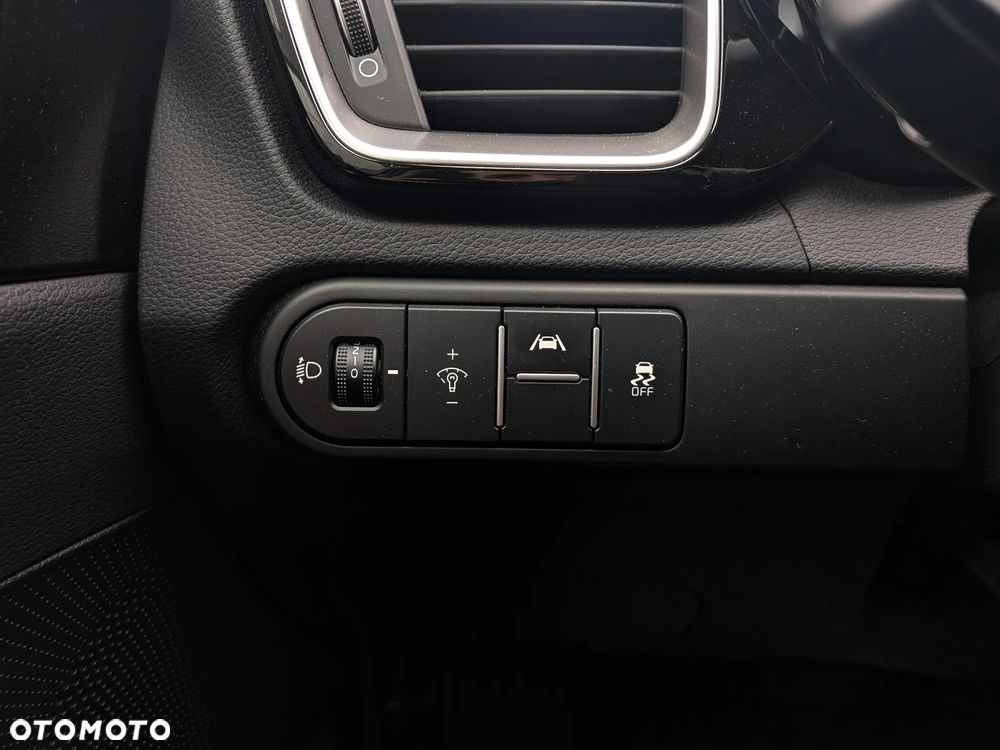Kia Ceed 1.5 T-GDI Tribute DCT - 11
