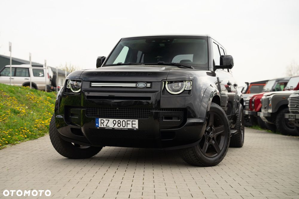 Land Rover Defender - 11