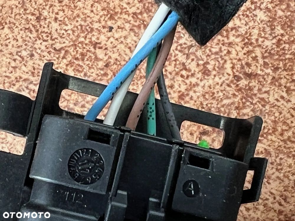 ZAMEK DRZWI BOCZNYCH PRAWYCH KLAMKA 5 PIN RENAULT TRAFIC III - 3