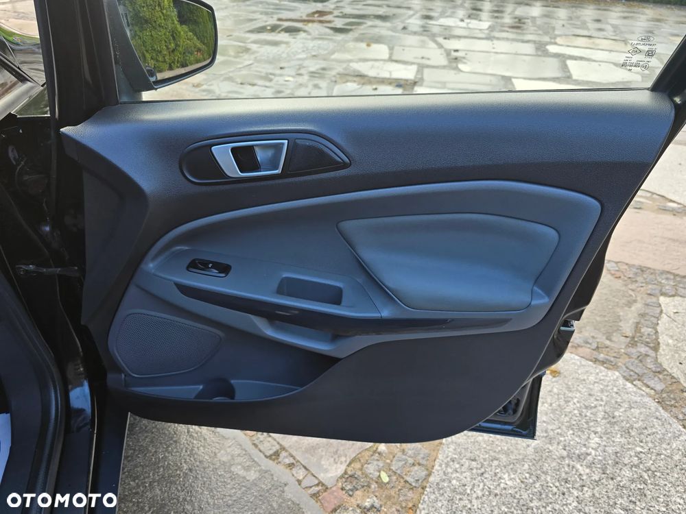Ford EcoSport 1.0 EcoBoost TITANIUM - 16