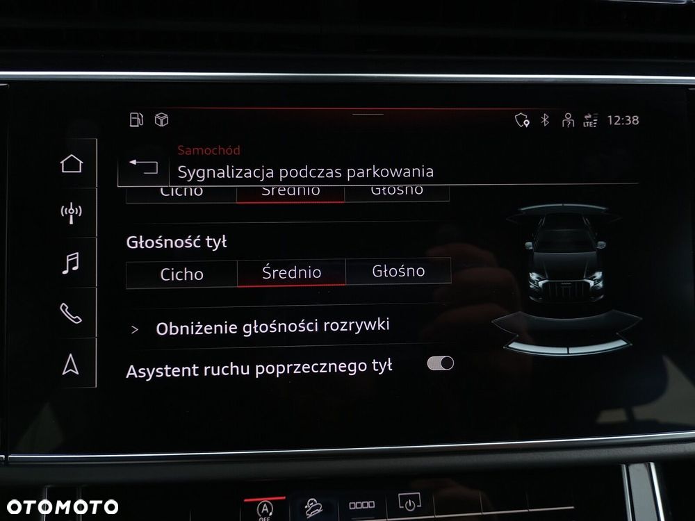 Audi Q8 - 35