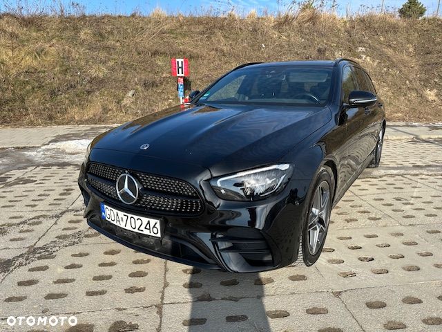Mercedes-Benz Klasa E 220 d 4-Matic AMG - 1