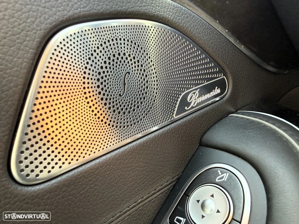Mercedes-Benz S 560 4Matic 9G-TRONIC - 33