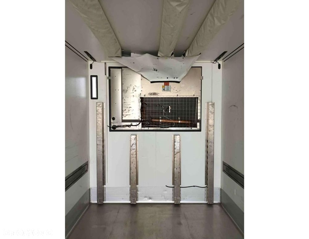 Schmitz Cargobull SKO FP 60 ThermoKing SLXi 300 - 7