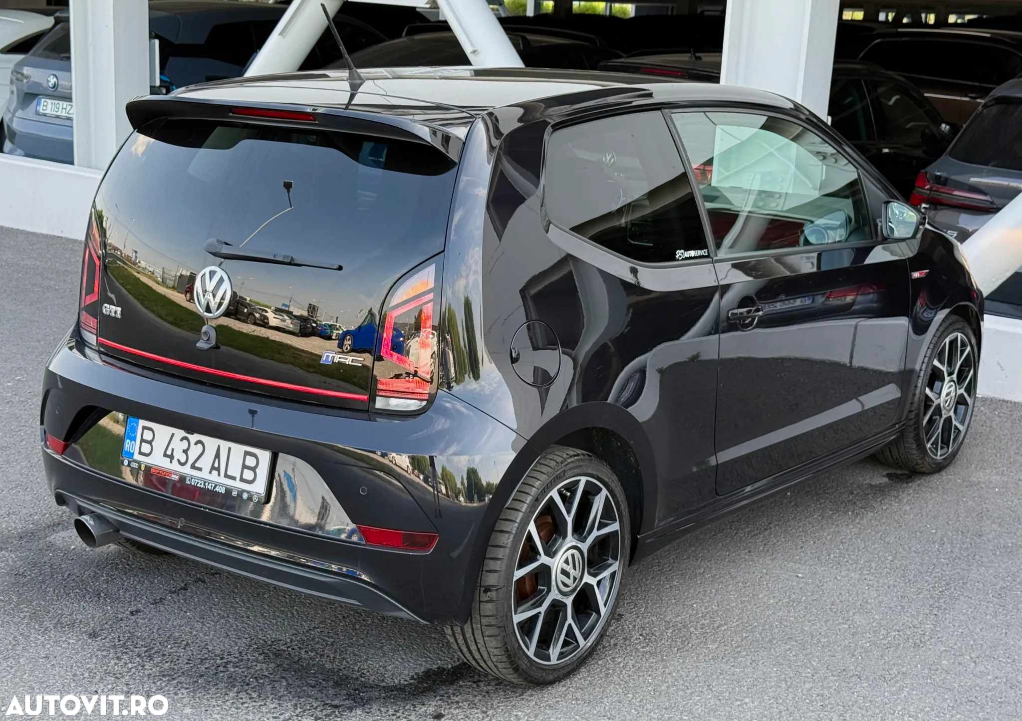 Volkswagen up! GTI - 4