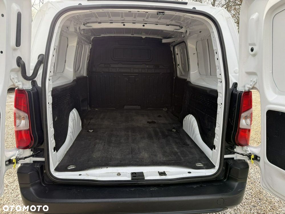 Toyota Proace City - 15