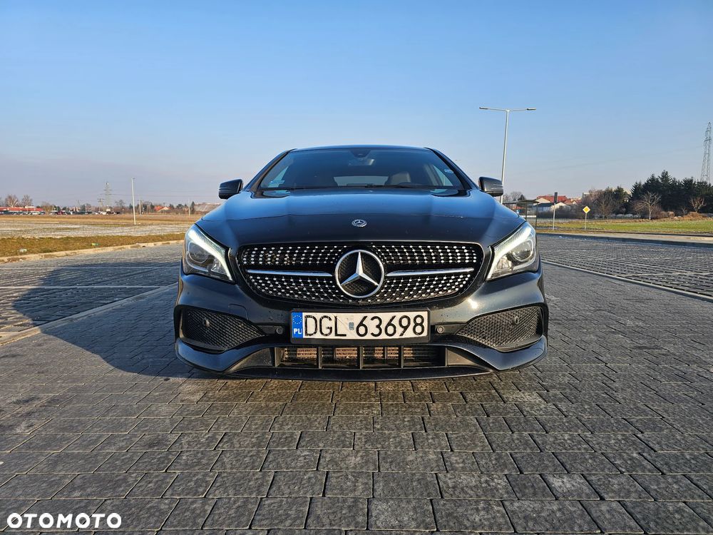 Mercedes-Benz CLA 200 7G-DCT AMG Line - 16