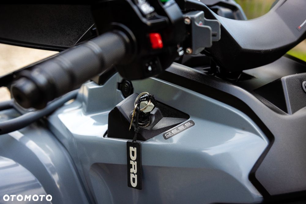 Can-Am Outlander - 8