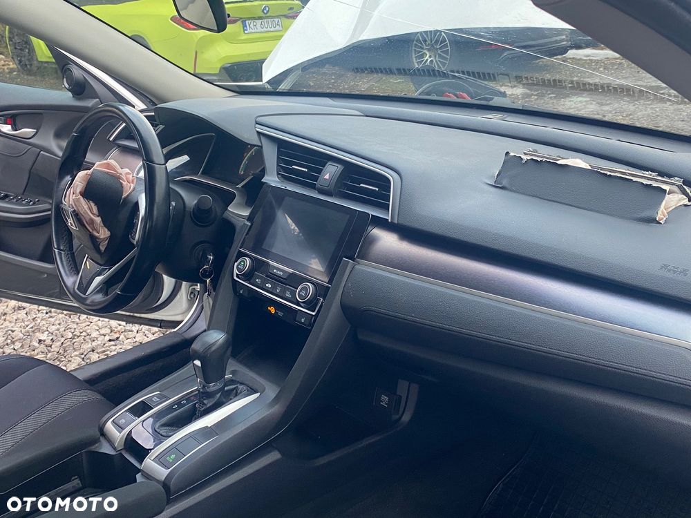 Honda Civic 1.5 T Elegance CVT - 16