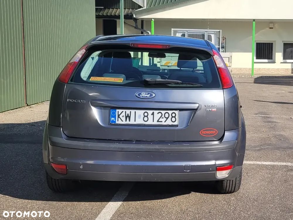 Ford Focus 1.6 TDCi Ghia - 5
