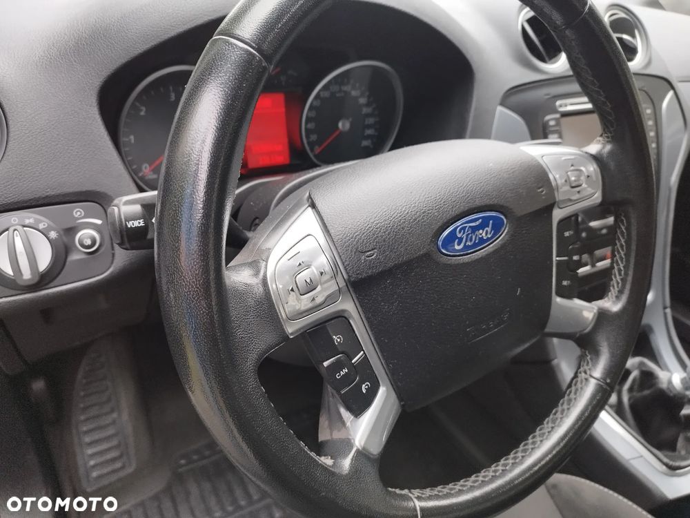 Ford Mondeo 2.0 TDCI Titanium S - 4