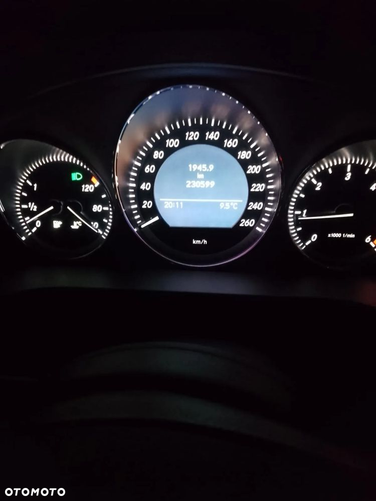 Mercedes-Benz Klasa C 200 CDI BlueEff Avantgarde - 15