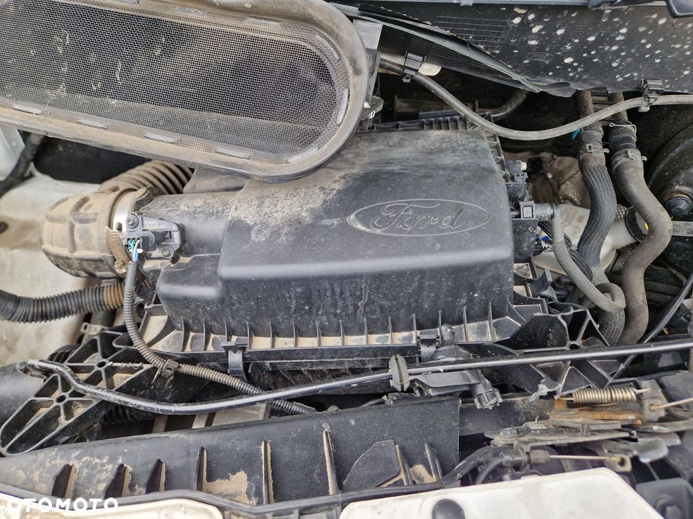 Ford Tansit - 11