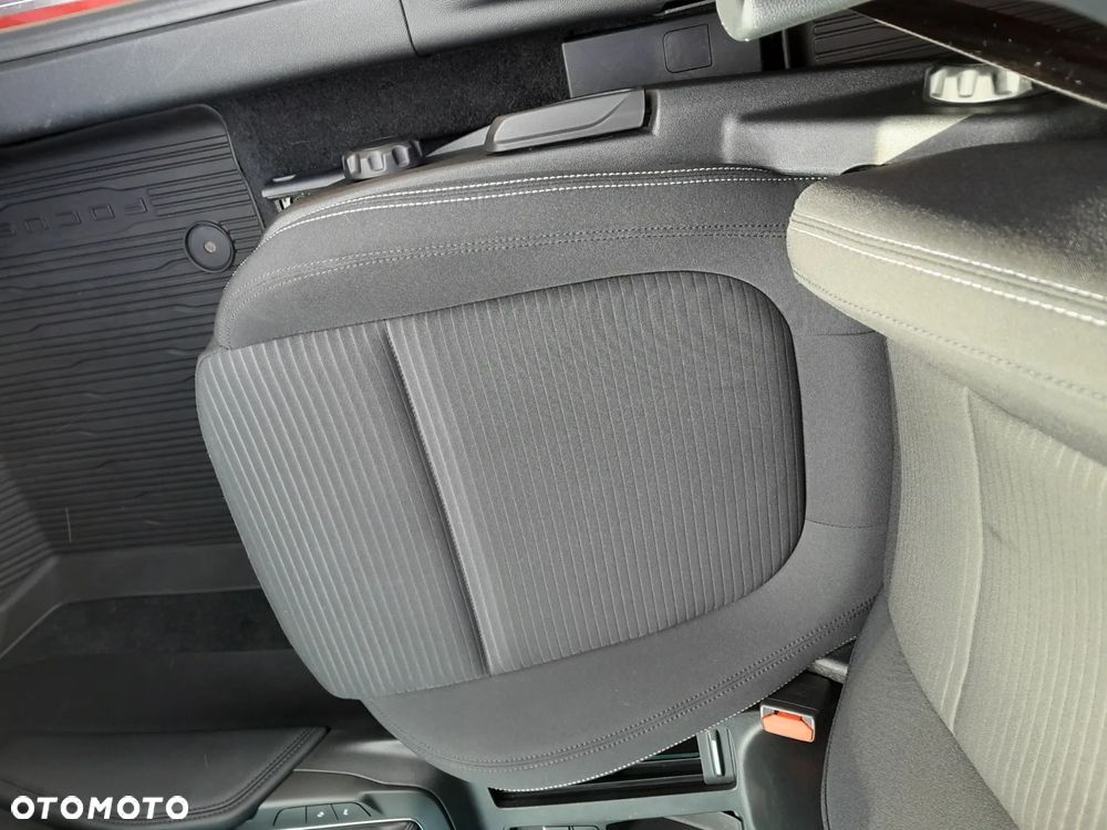 Ford Focus 1.0 EcoBoost Start-Stopp-System ACTIVE DESIGN - 19