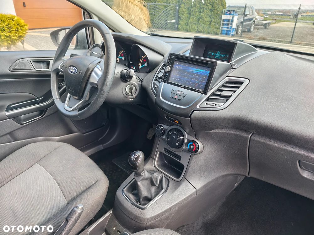 Ford Fiesta - 8