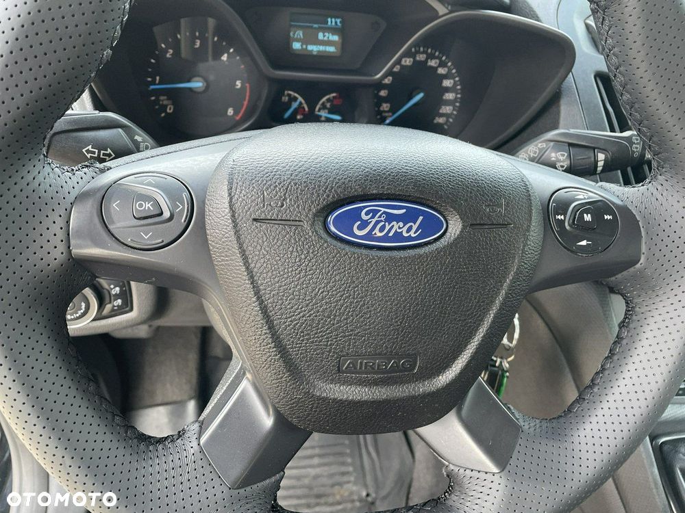 Ford Tourneo Connect 1.6 TDCi Titanium - 18