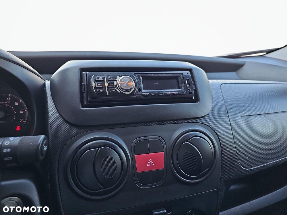 Fiat Fiorino 1.4 Easy - 17