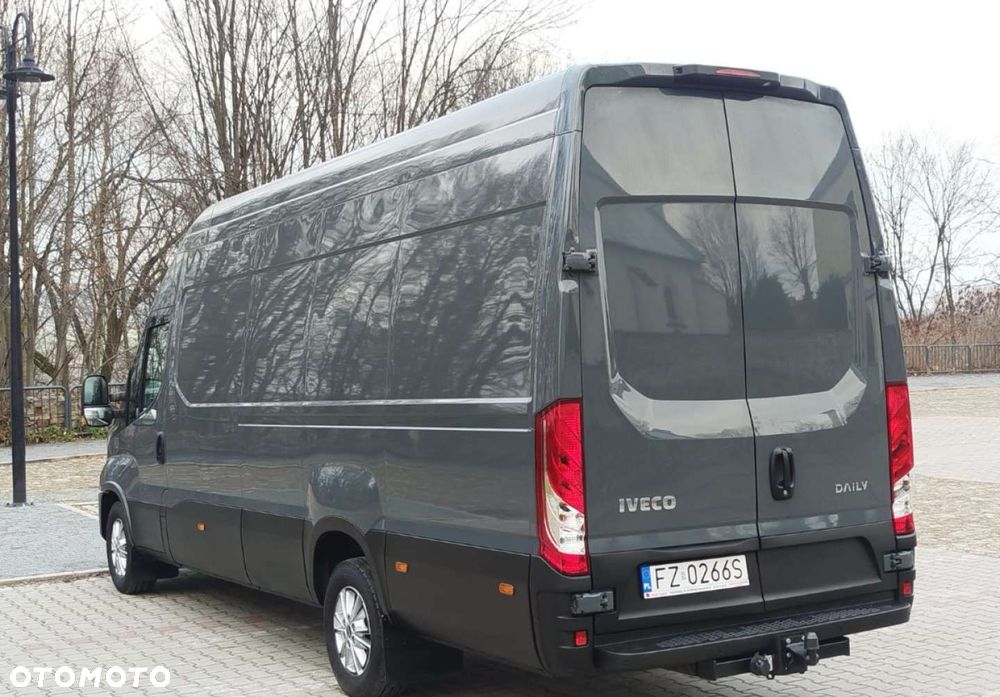 Iveco Daily 35S18 - 2