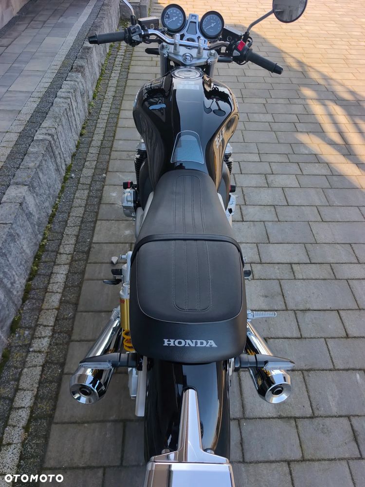Honda CB - 16