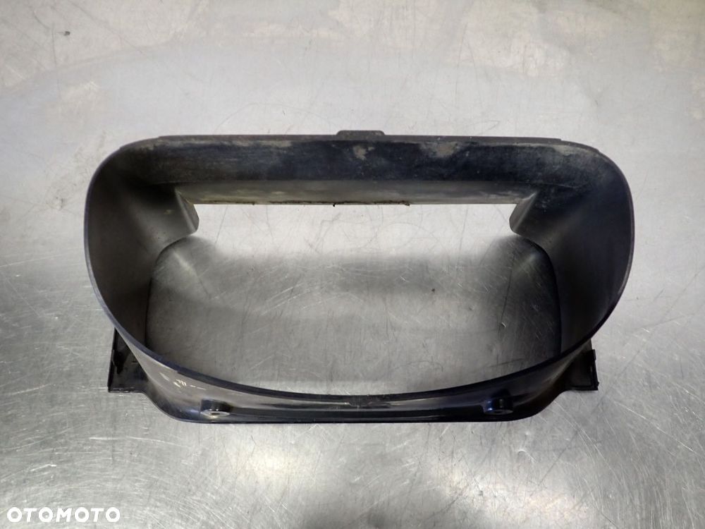 OSŁONA LICZNIKA VOLKSWAGEN T4 - 6