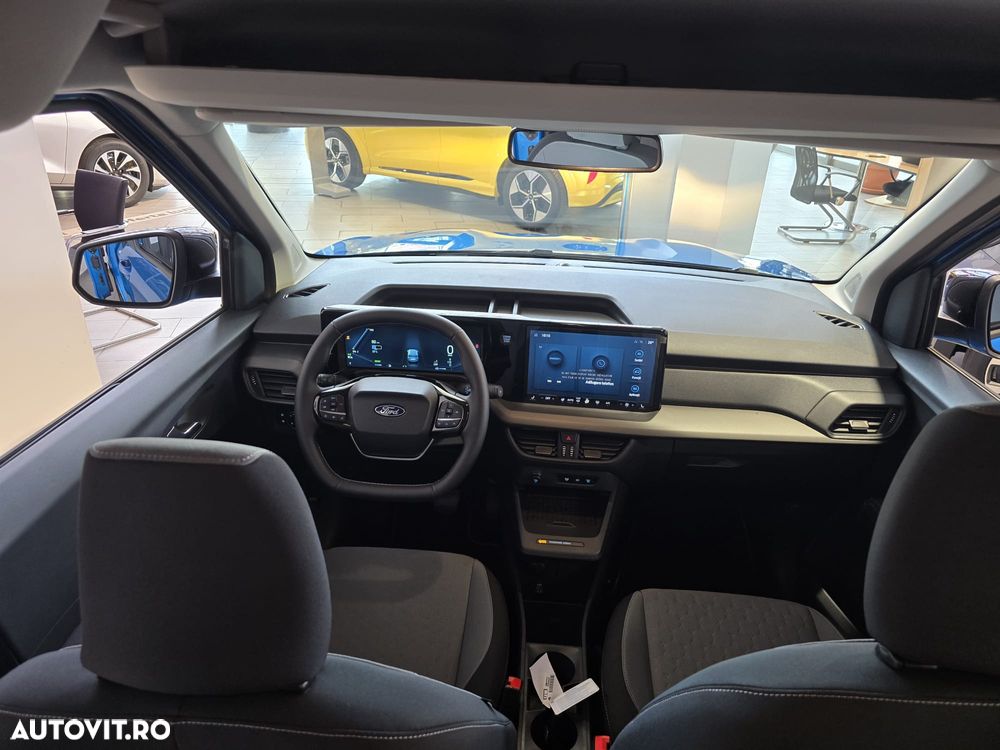 Ford Tourneo Courier 43 kWh Trend - 18