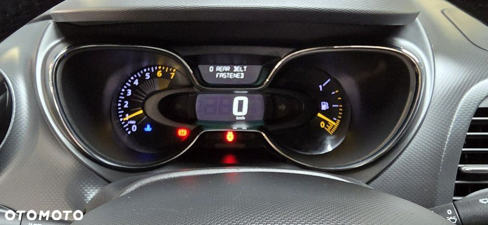 Renault Captur - 20