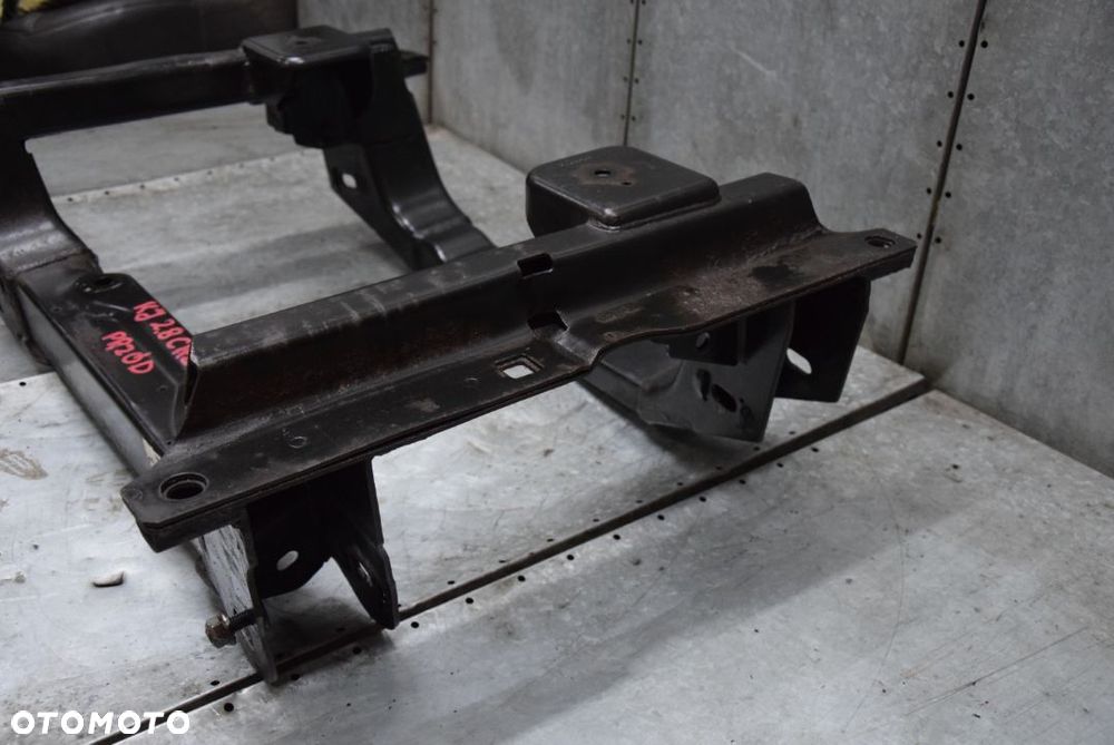 JEEP CHEROKEE KJ SANKI PRZÓD BELKA - 7