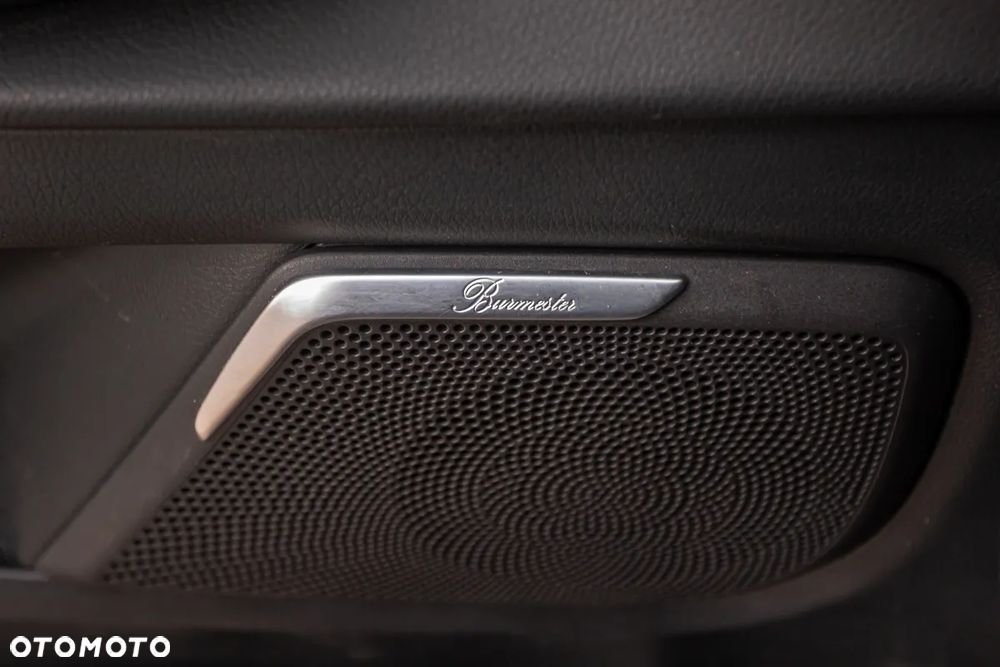 Mercedes-Benz Klasa V 300 d lang 9G-TRONIC Avantgarde Edition Edition 19 - 36