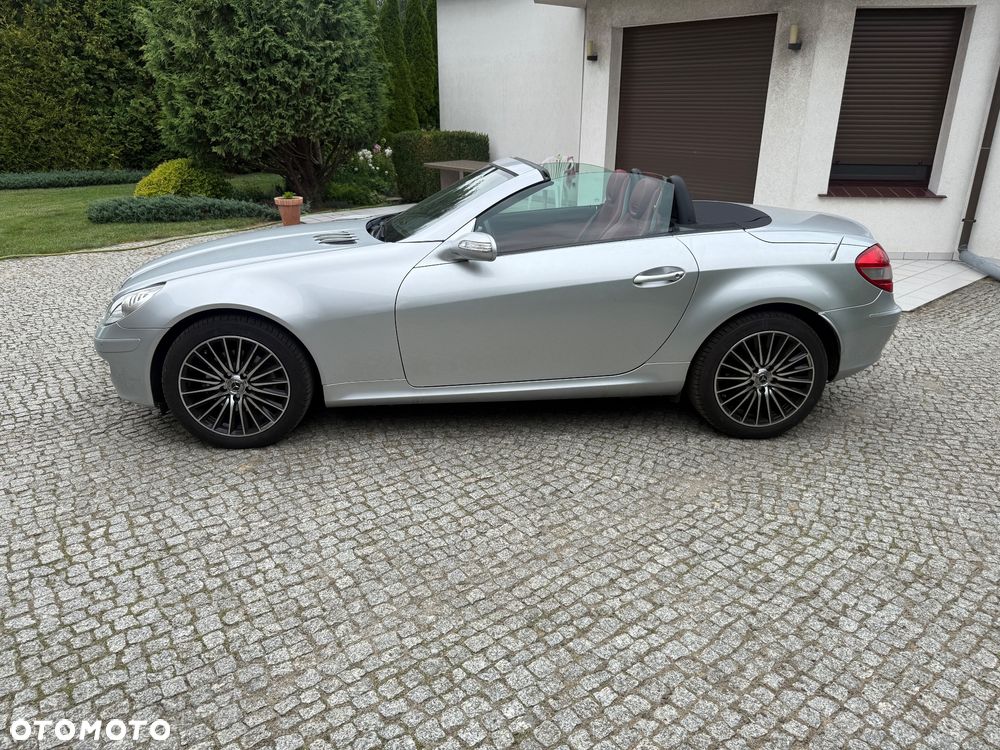 Mercedes-Benz SLK 300 7G-TRONIC Grand Edition - 6