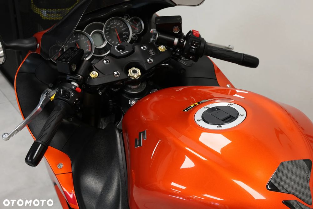 Suzuki Hayabusa - 16
