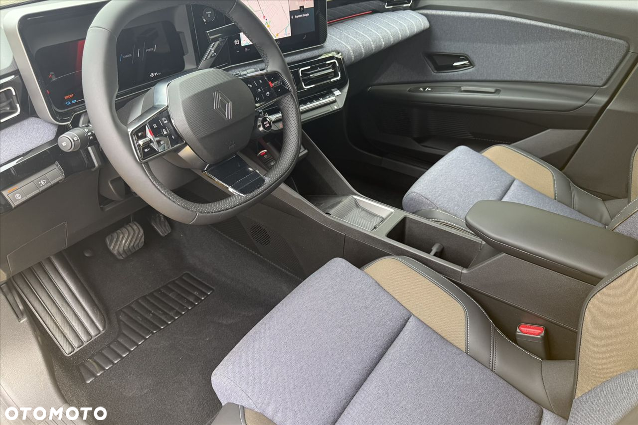 Renault 5 52kWh Comfort Range Techno - 4