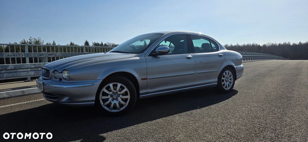 Jaguar X-Type 2.5 High - 3