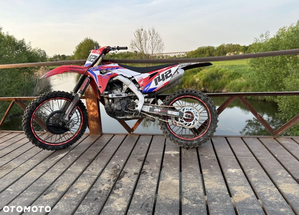 Honda CRF - 6